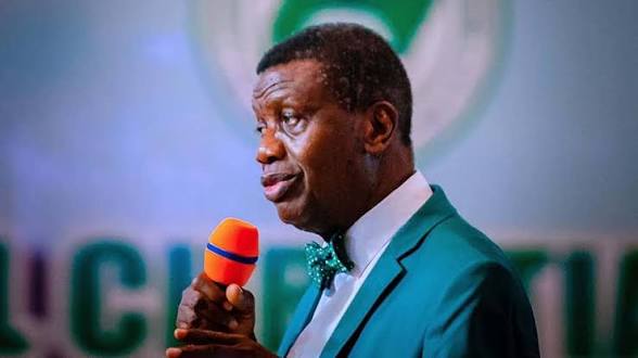 Faith, Politics, and Boundaries: Adeboye Reaffirms RCCG’s Neutral Stance Amid Rising Pressure.