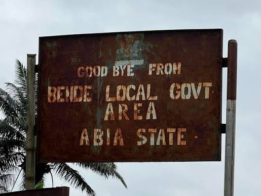 Abia Monarch Apologises Over Viral Election Remark, Rejects Threats.
